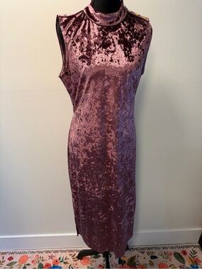 Michael Kors Women’s Size L Crinkle Velvet Purple Long Dress Gold Buttons
